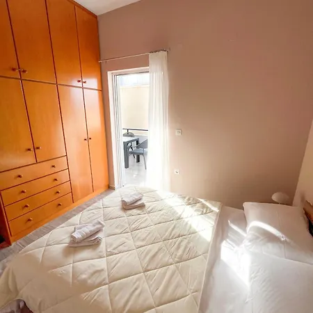 Casa vacanze 4 Loutra Oraias Elenis