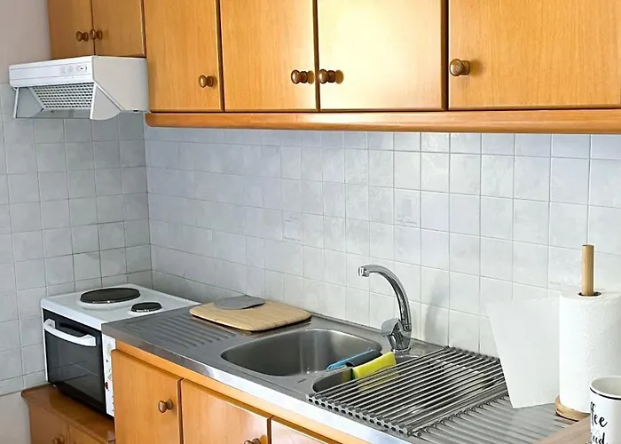 4 * Λουτρά Ωραίας Ελένης